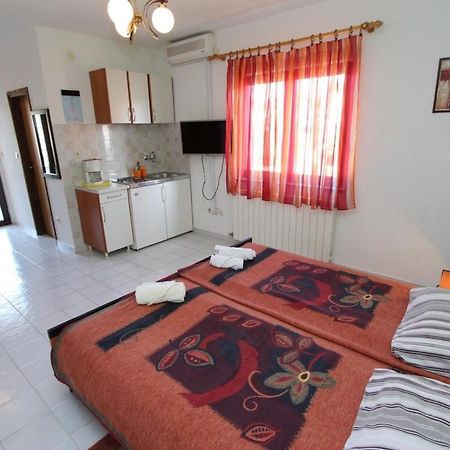 Apartments Jasna 罗维尼 外观 照片