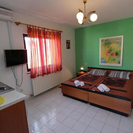 Apartments Jasna 罗维尼 外观 照片