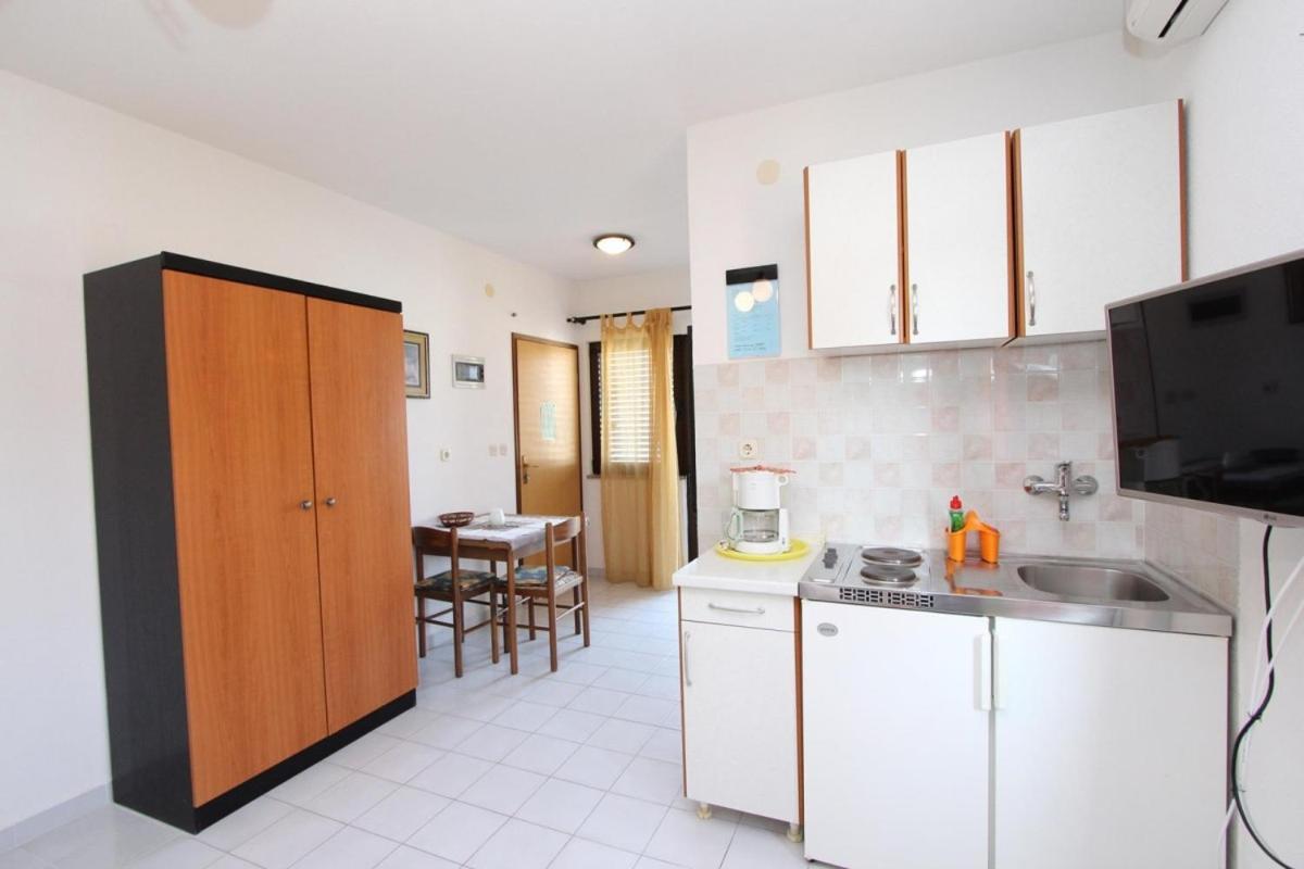 Apartments Jasna 罗维尼 外观 照片
