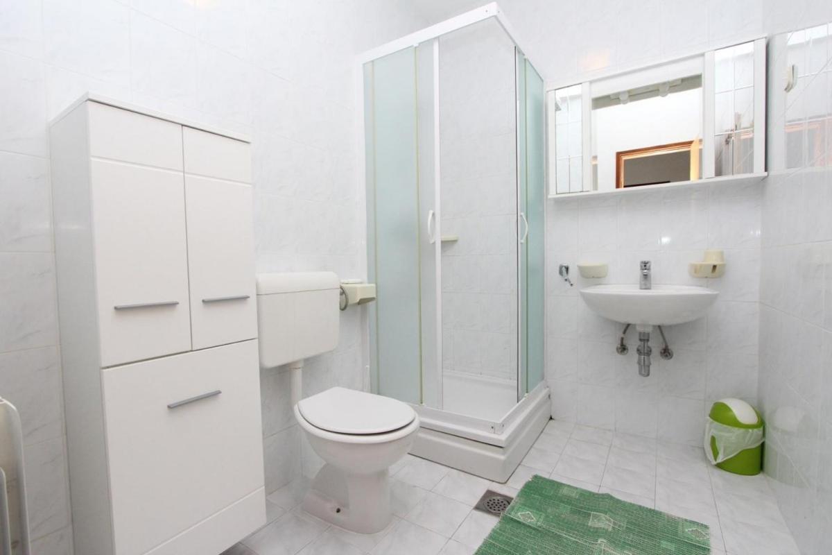 Apartments Jasna 罗维尼 外观 照片