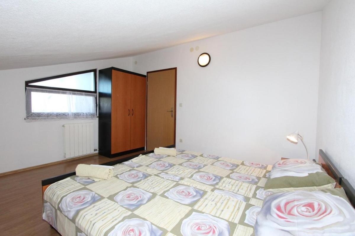 Apartments Jasna 罗维尼 外观 照片